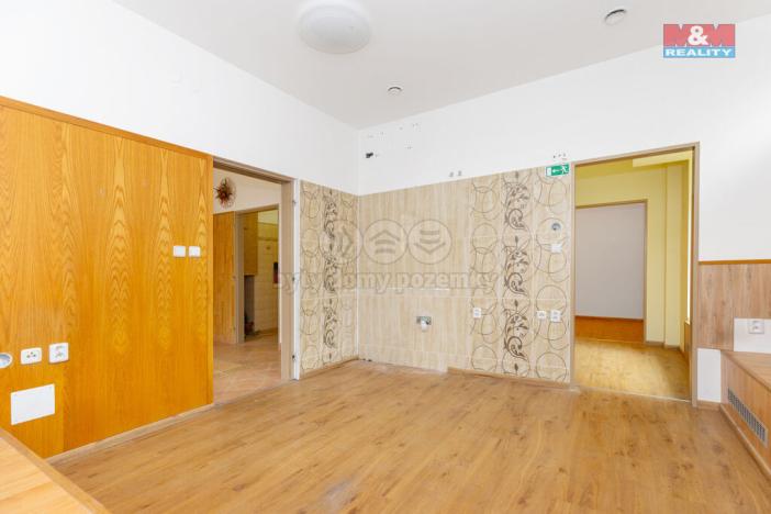 Prodej komerční nemovitosti, Pardubice - Zelené Předměstí, Havlíčkova, 65 m2