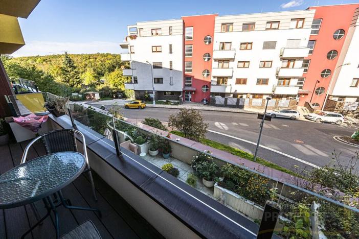 Prodej bytu 3+kk, Praha - Radlice, U Dívčích hradů, 89 m2