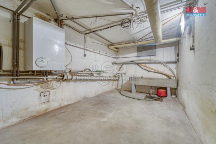 Prodej rodinného domu, Hýskov, Budovatelská, 202 m2