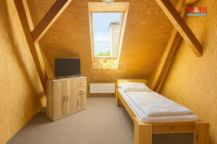 Prodej rodinného domu, Ševětín, J. A. Komenského, 250 m2