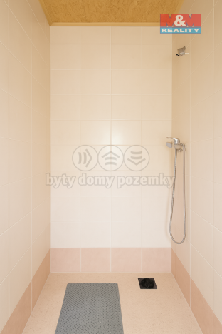 Prodej rodinného domu, Ševětín, J. A. Komenského, 250 m2