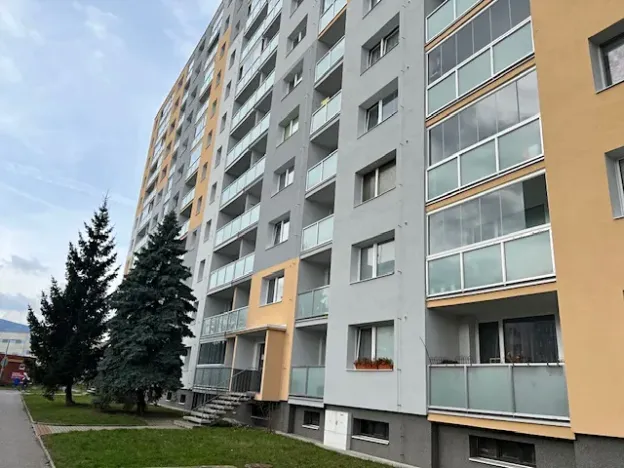 Pronájem bytu 2+kk, Liberec, Dobiášova, 40 m2