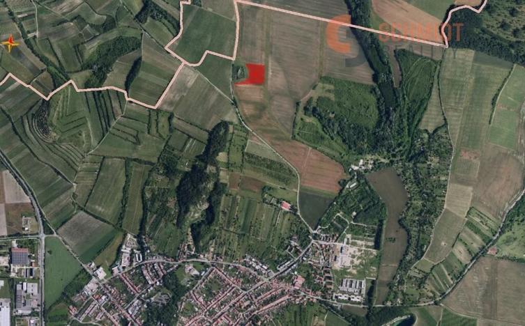 Prodej pole, Mikulov, 15383 m2