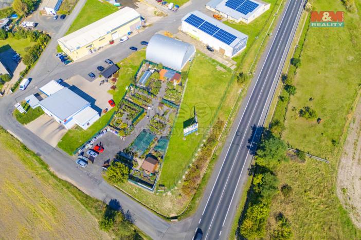 Pronájem komerčního pozemku, Louny, Mělecká, 1010 m2