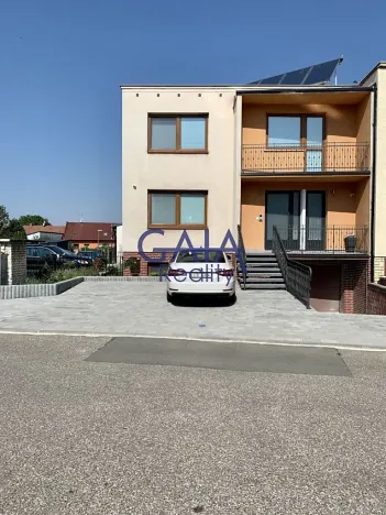 Pronájem bytu 1+1, Veselí nad Moravou, Moravní, 42 m2