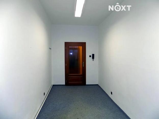 Pronájem kanceláře, Česká Lípa, náměstí T. G. Masaryka, 87 m2