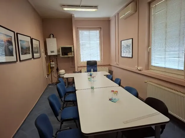 Pronájem skladu, Praha - Vysočany, Kolbenova, 1079 m2