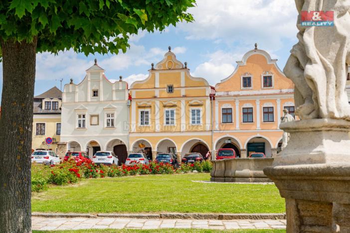 Prodej rodinného domu, Telč - Telč-Vnitřní Město, náměstí Zachariáše z Hradce, 300 m2