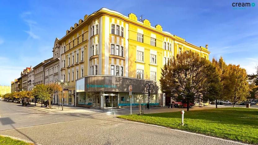 Pronájem kanceláře, Hradec Králové, náměstí Svobody, 23 m2