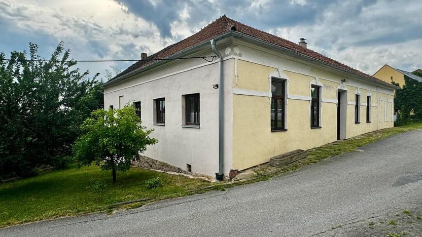 Prodej rodinného domu, Bystřice nad Pernštejnem, 350 m2