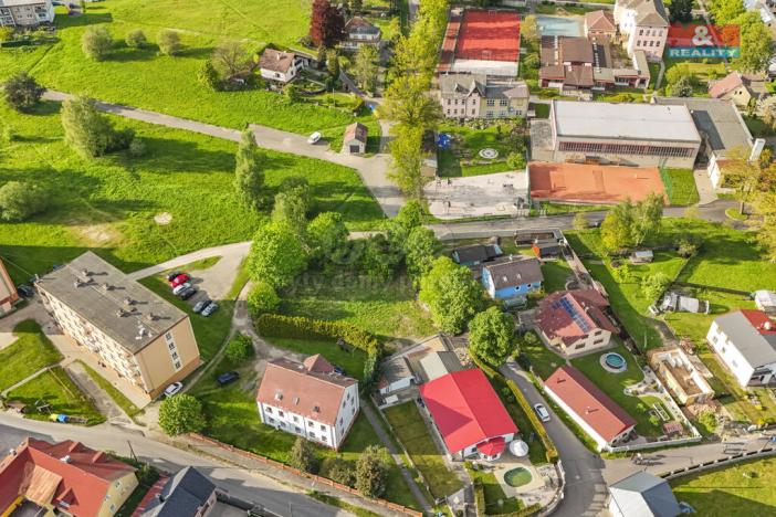 Prodej komerčního pozemku, Skalná, 1168 m2