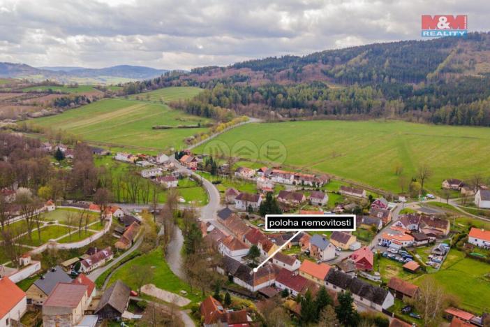 Prodej rodinného domu, Hrádek, 180 m2