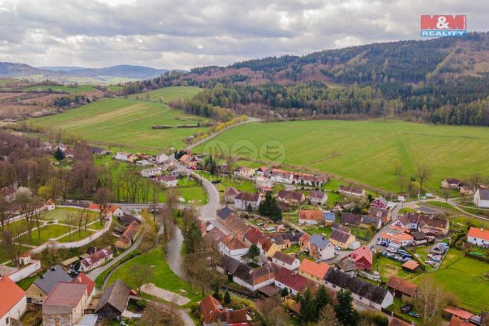 Prodej rodinného domu, Hrádek, 180 m2