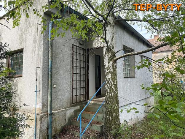 Prodej obchodního prostoru, Bystřany, 831 m2