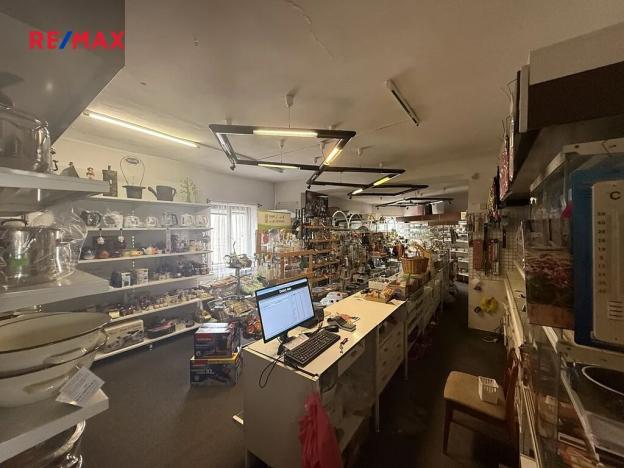 Prodej obchodního prostoru, Doksy, Panská, 300 m2