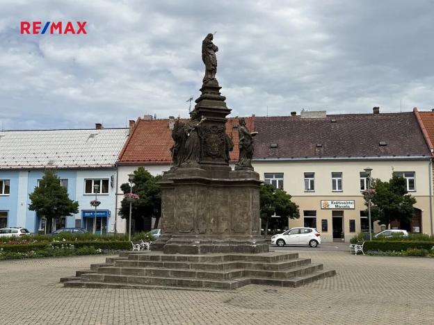 Prodej obchodního prostoru, Doksy, Panská, 300 m2