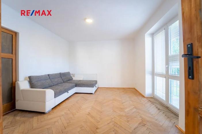 Prodej bytu 2+1, Kolín, Benešova, 56 m2