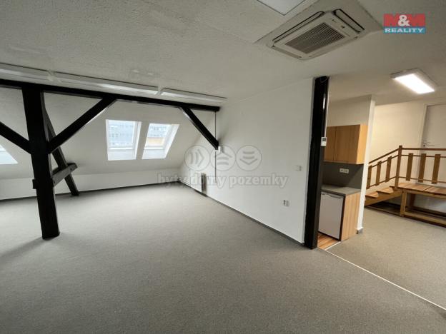 Pronájem kanceláře, Ostrava - Moravská Ostrava, Nemocniční, 277 m2