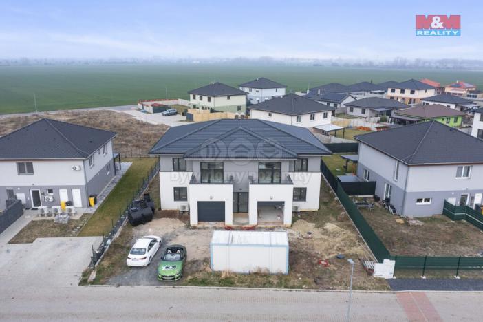 Prodej rodinného domu, Polerady, 188 m2