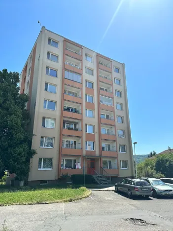 Pronájem bytu 3+1, Děčín, Krásnostudenecká, 66 m2