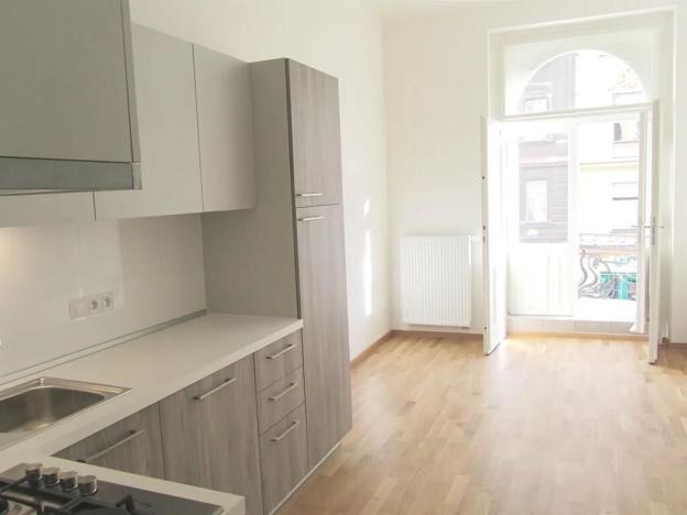 Pronájem bytu 2+kk, Praha - Vršovice, Žitomírská, 41 m2
