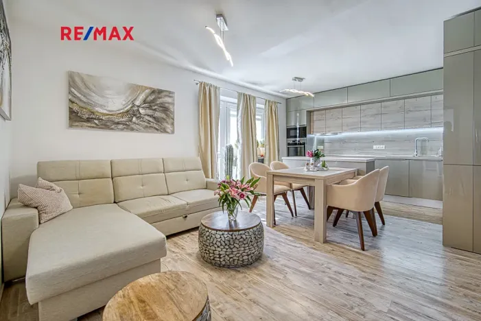 Prodej bytu 3+1, Moravský Krumlov, Břízová, 67 m2