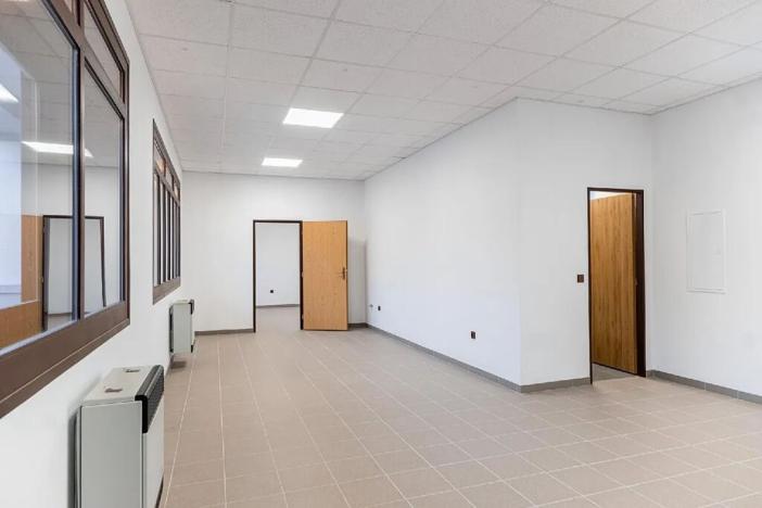 Prodej obchodního prostoru, Přelouč, Smetanova, 69 m2