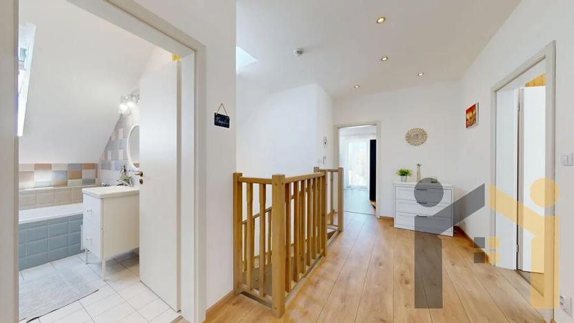 Prodej rodinného domu, Vinařice, 269 m2