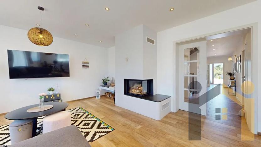 Prodej rodinného domu, Vinařice, 269 m2