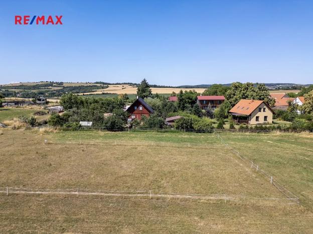 Prodej pozemku pro bydlení, Svinaře, Lipová, 7542 m2