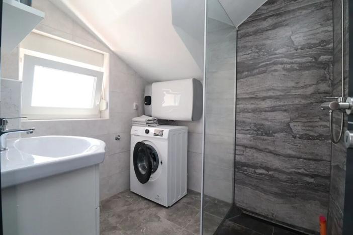 Prodej bytu 3+kk, Vodice, Chorvatsko, Srima XVII, 46 m2