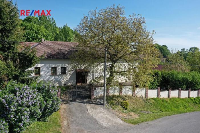 Prodej ubytování, Janůvky, 457 m2