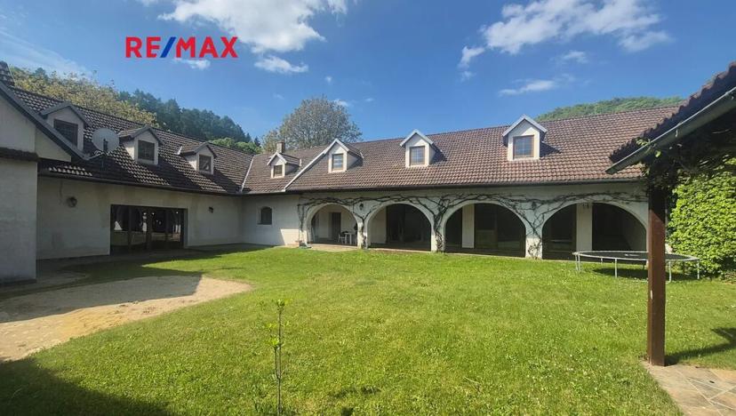 Prodej ubytování, Janůvky, 457 m2