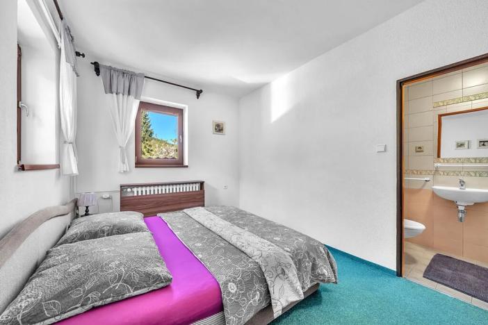 Prodej ubytování, Dolní Dvůr, 650 m2