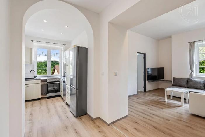Prodej bytu 3+1, Benešov nad Ploučnicí, Husova, 65 m2
