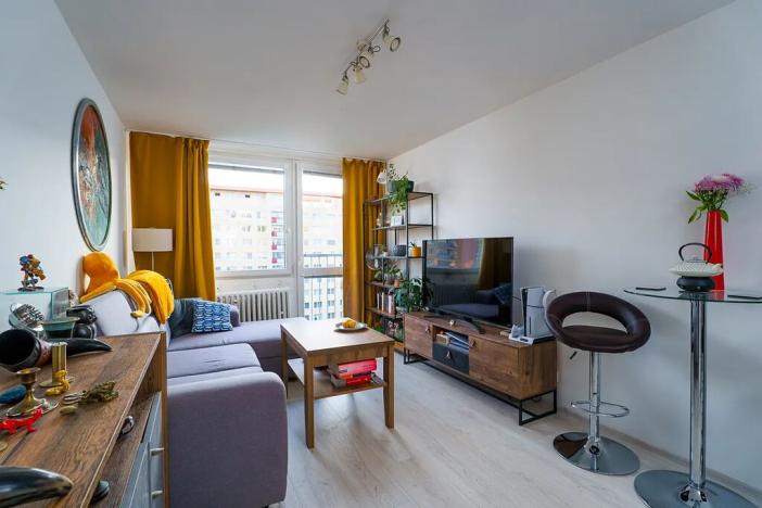 Prodej bytu 2+kk, Praha - Kobylisy, Frýdlantská, 45 m2