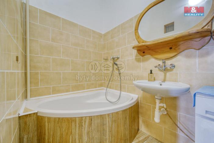 Prodej bytu 3+1, Cheb, 26. dubna, 118 m2