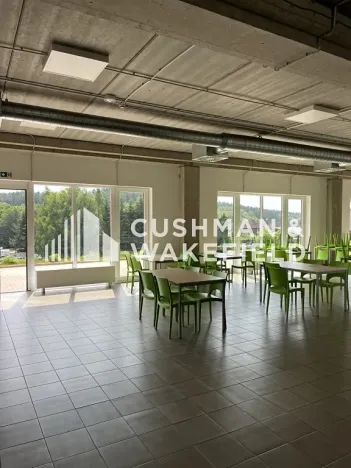 Prodej skladu, Nová Paka, 9000 m2