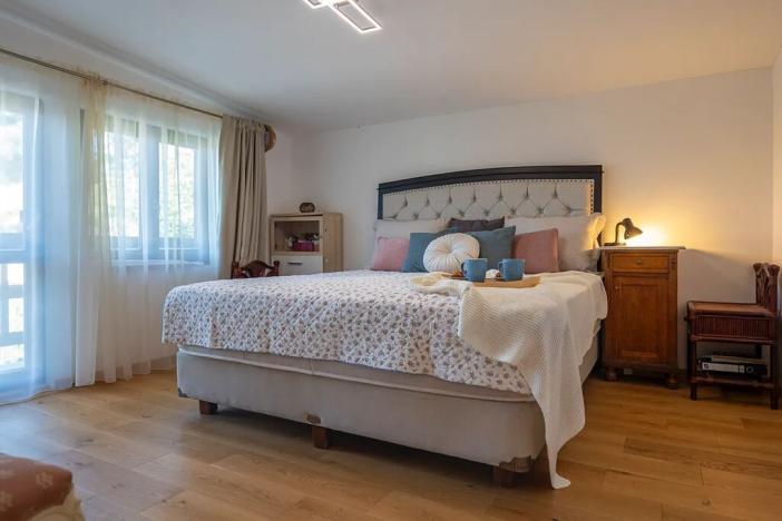 Prodej rodinného domu, Zámostí-Blata, 215 m2