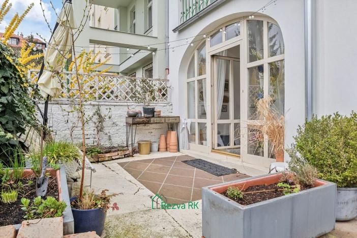 Prodej bytu 2+kk, Praha - Smíchov, Švédská, 55 m2