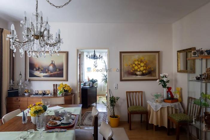 Prodej rodinného domu, Zdice, 294 m2