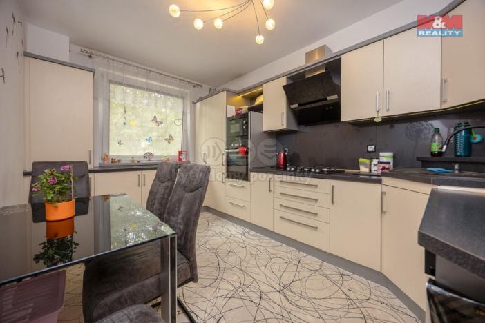 Prodej bytu 3+1, Šumperk, Finská, 86 m2