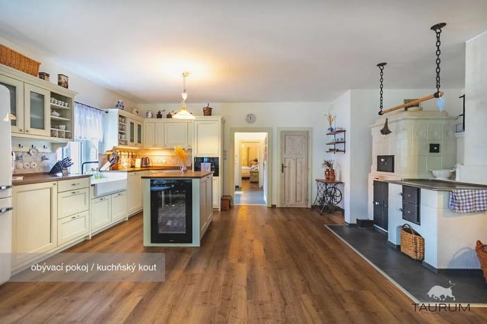 Prodej rodinného domu, Malešov, 730 m2