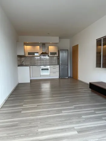 Pronájem bytu 2+kk, Praha - Vysočany, Kabešova, 56 m2