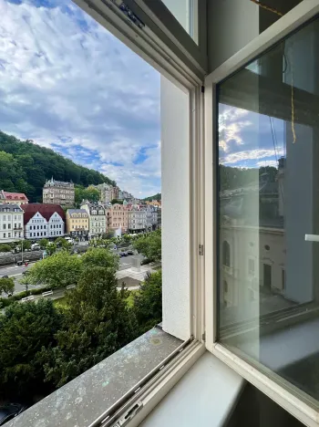 Prodej bytu 5+1, Karlovy Vary, Divadelní náměstí, 185 m2
