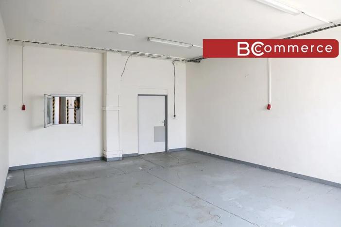 Pronájem skladu, Brno, 666 m2