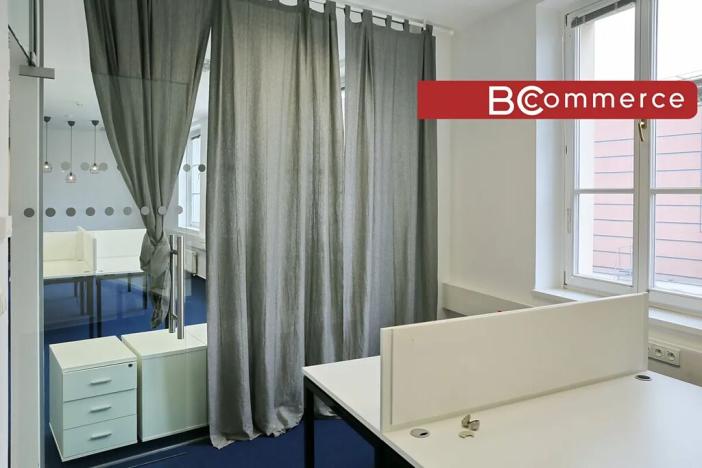 Pronájem kanceláře, Brno, Starobrněnská, 149 m2