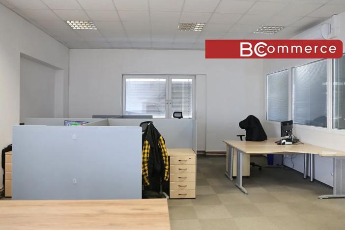 Pronájem skladu, Kuřim, 3207 m2