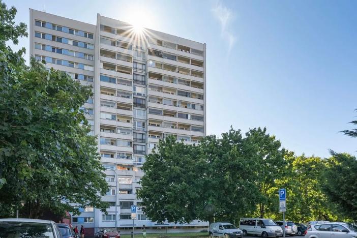 Pronájem bytu 2+kk, Praha - Kobylisy, Kyselova, 60 m2