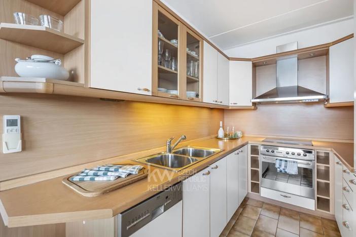Prodej bytu 4+1, Praha - Stodůlky, Chalabalova, 88 m2